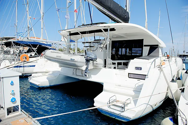 Lagoon 42 - 