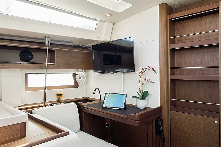 Oceanis 51.1 / owner's version - 