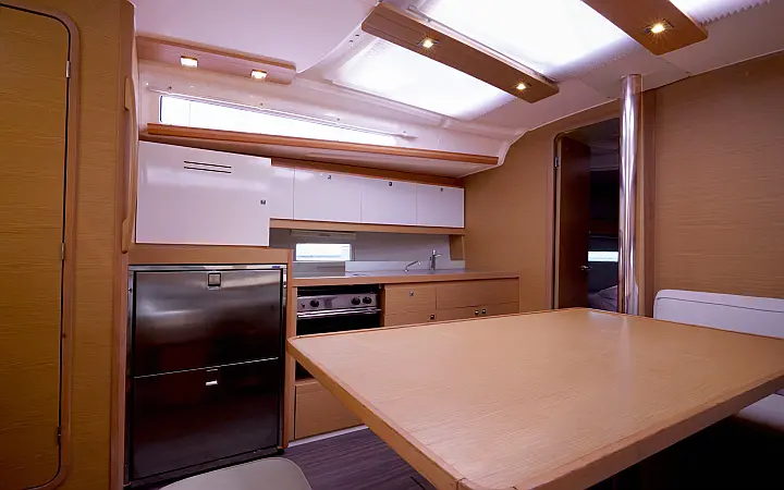 Dufour 390 - 