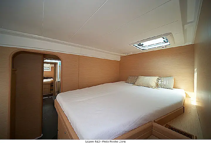 Lagoon 420 - Front Cabin