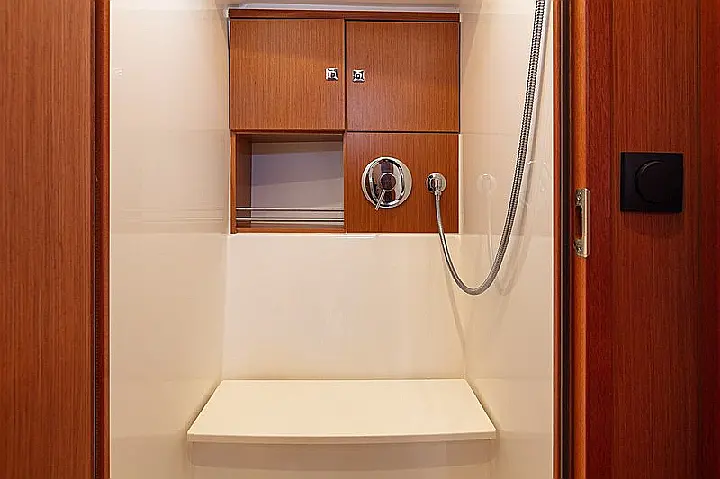 Bavaria Cruiser 46 - 