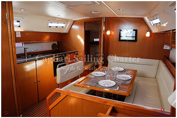Bavaria  Cruiser 40 - 