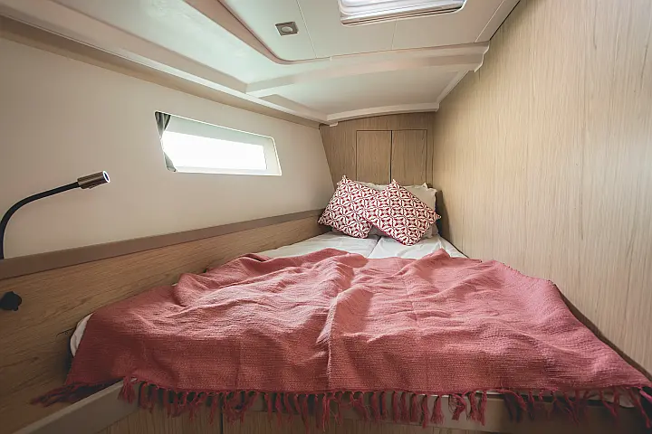 Oceanis 45 - cabina