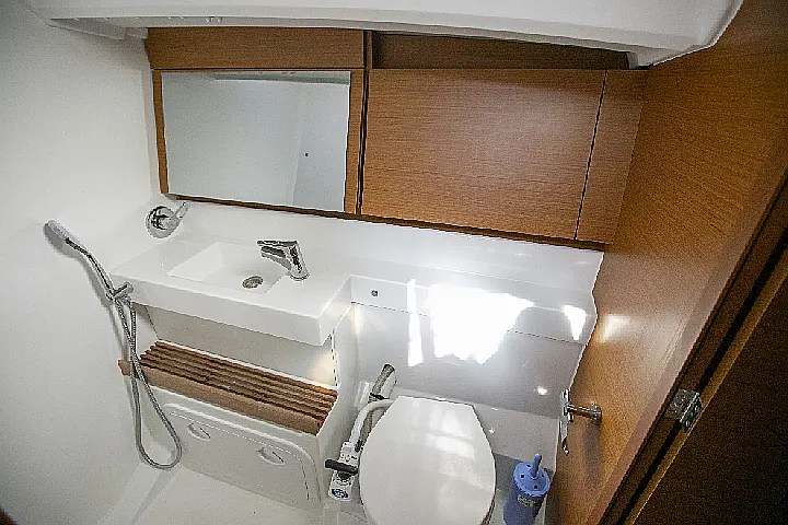 Sun Odyssey 440 - 
