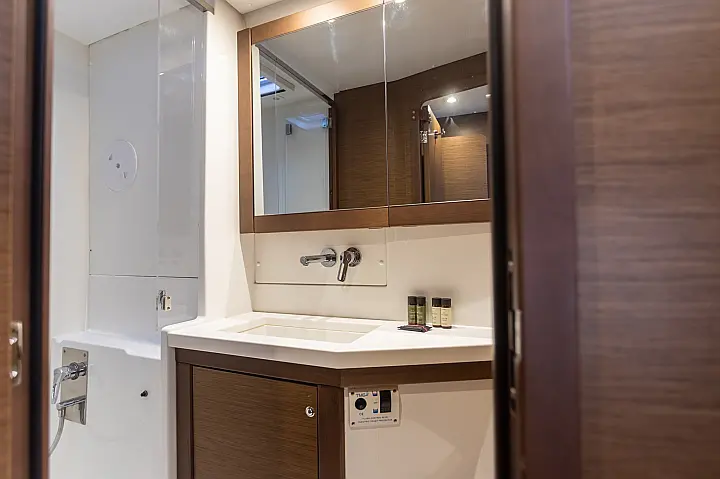 Lagoon 450 Fly - 