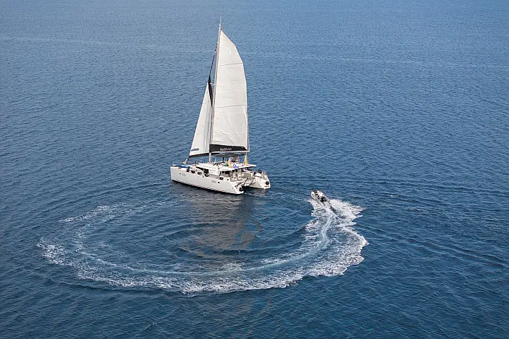 Lagoon 450 Fly - 