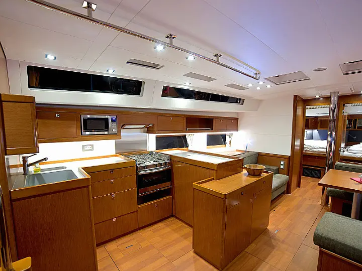 Beneteau Oceanis 55 - 
