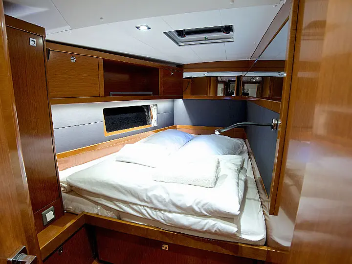 Beneteau Oceanis 55 - 