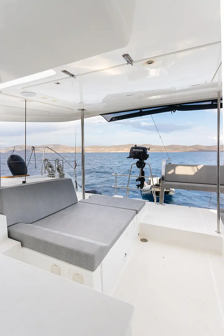 Lagoon 450 Fly - 