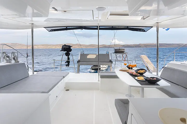 Lagoon 450 Fly - 