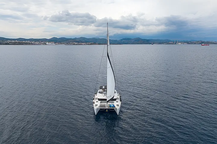 Lagoon 450 Fly - 