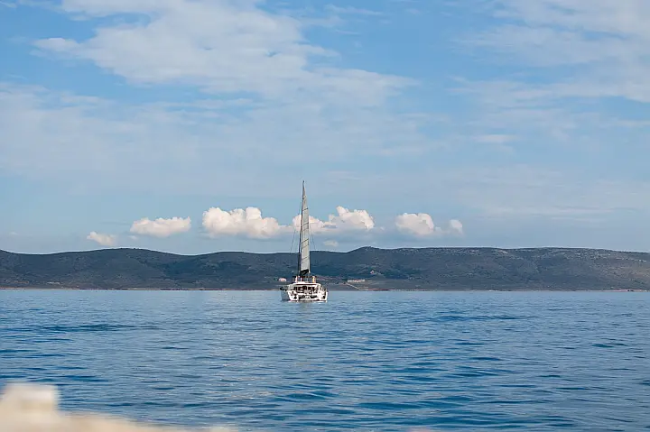 Lagoon 450 Fly - 