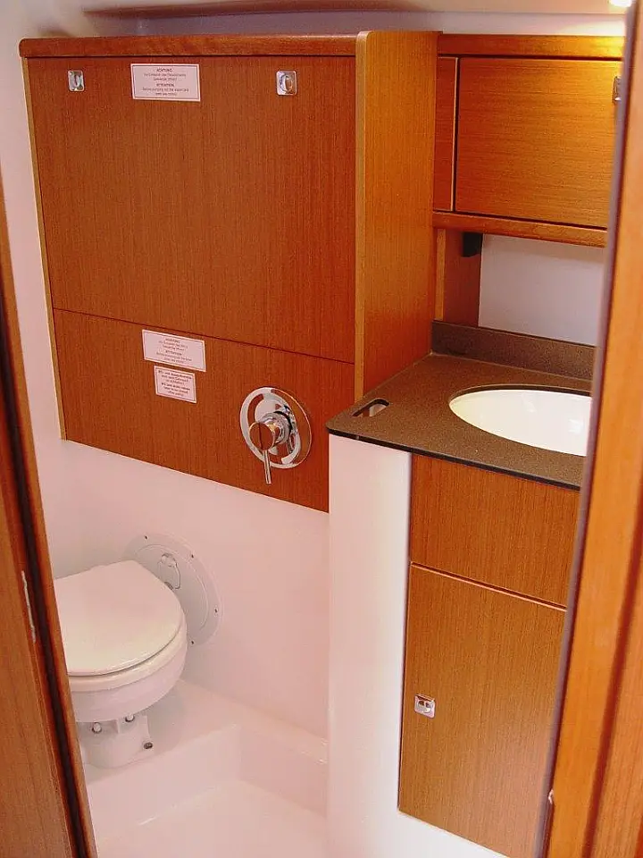 Bavaria Cruiser 51 - 