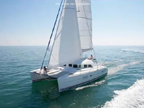 Lagoon 380