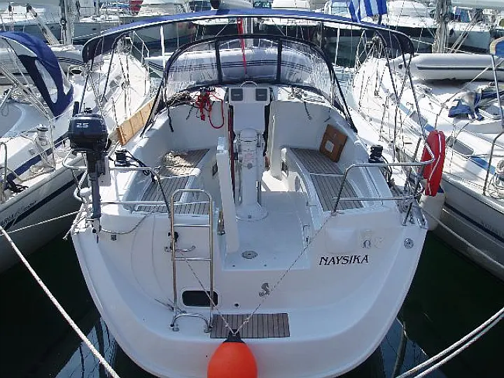 Oceanis 34.3 - External image