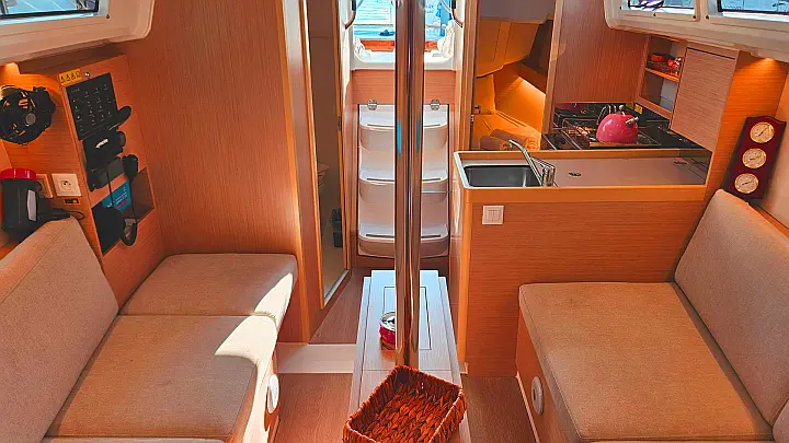 Oceanis 30.1 - 