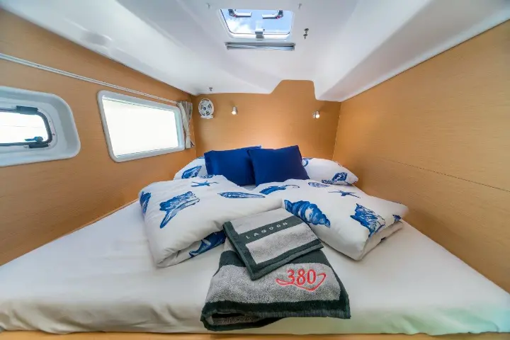 Lagoon 380 (2017) - 