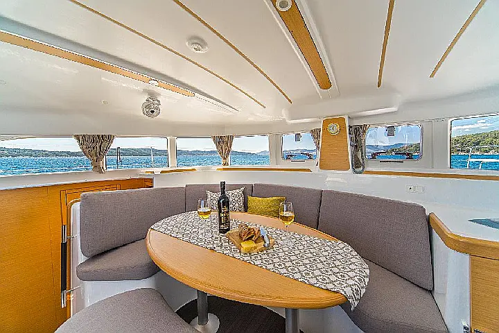 Lagoon 380 (2017) - 