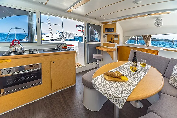 Lagoon 380 (2017) - 