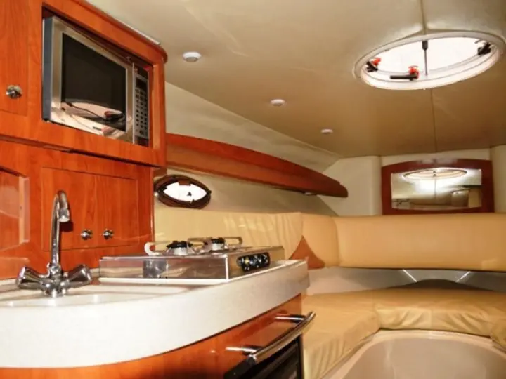 Four Winns 278 Vista White - Internal image
