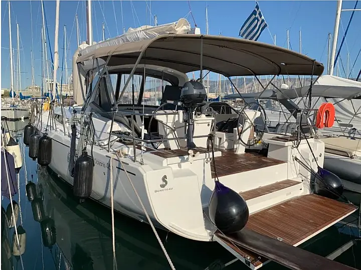 Oceanis 46.1 - External image