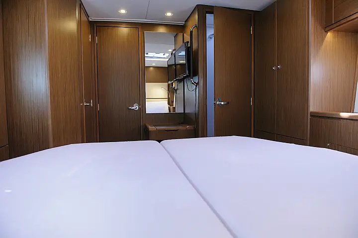 Bavaria C57 - 