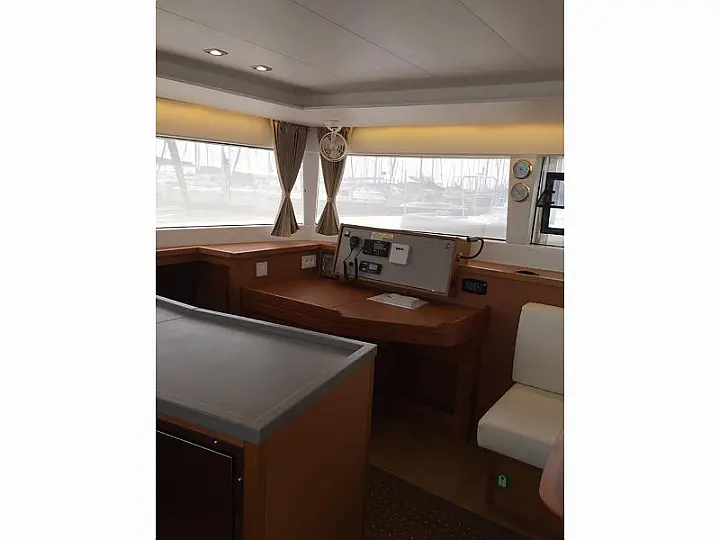 Lagoon 450 F - 