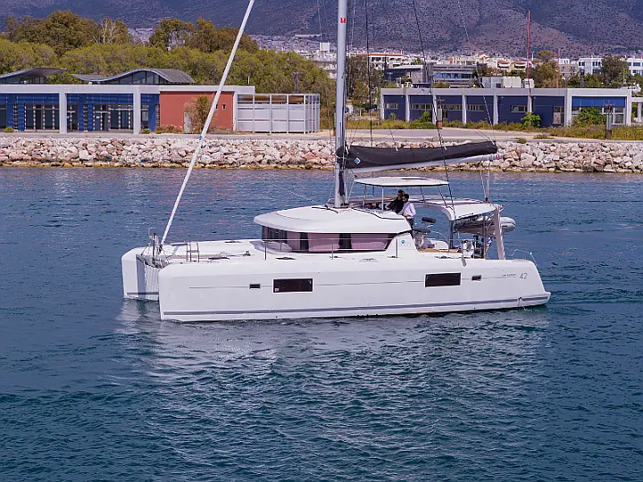 Lagoon 42 - 