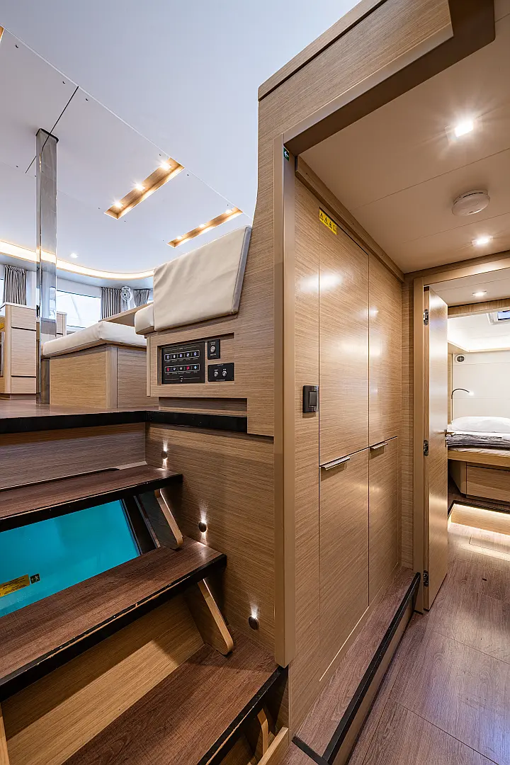 Lagoon 46  - 