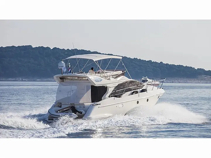 Azimut 43 Fly - External image