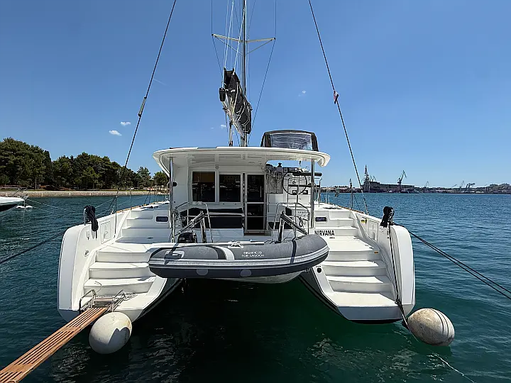 Lagoon 39 - External image