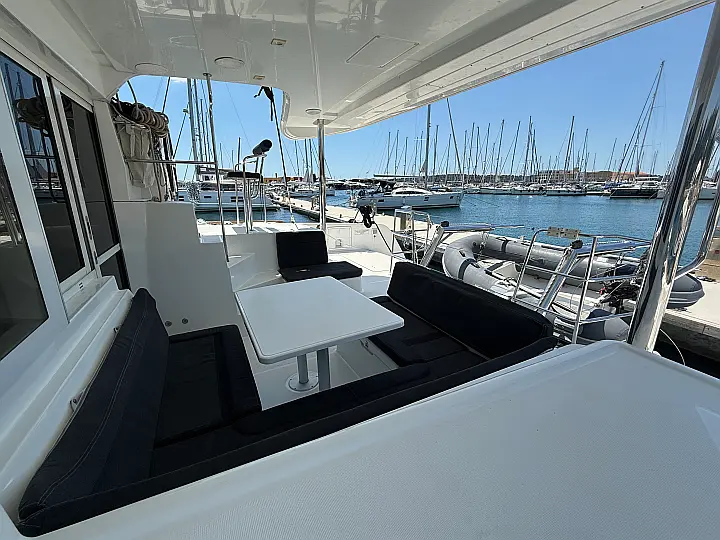 Lagoon 39 - 