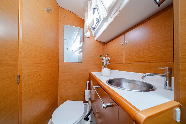 Sun Odyssey 439 - 