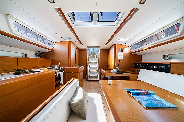 Sun Odyssey 519 -  5 cabs - 