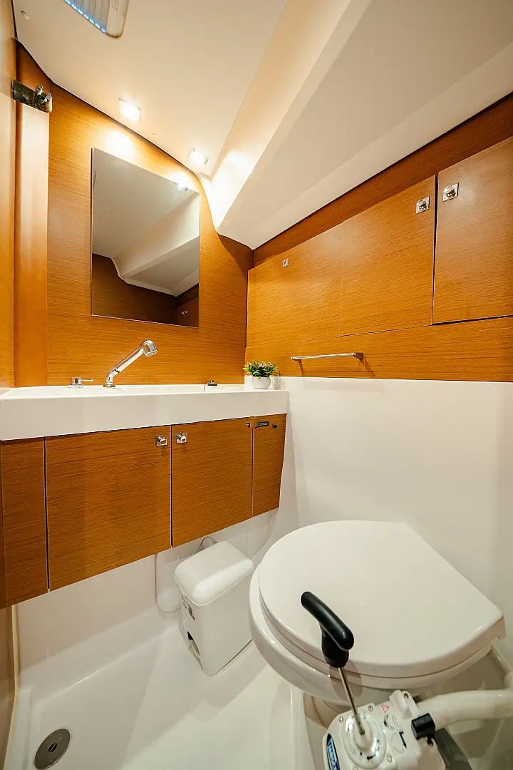 Sun Odyssey 519 -  5 cabs - 
