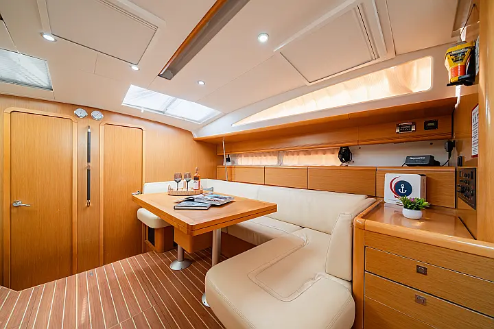 Jeanneau 53 (6 cab) - 