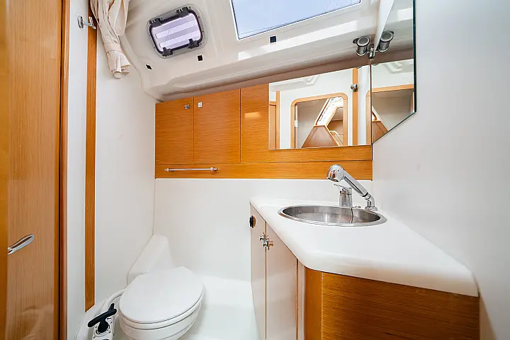 Jeanneau 53 (6 cab) - 