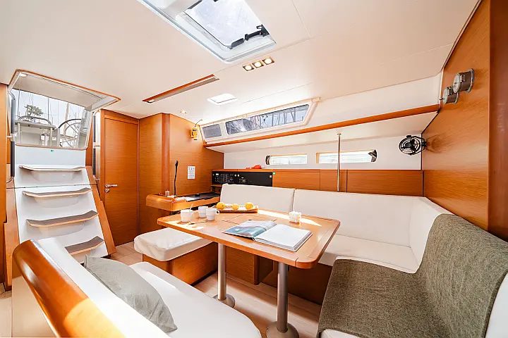 Sun Odyssey 479 - 