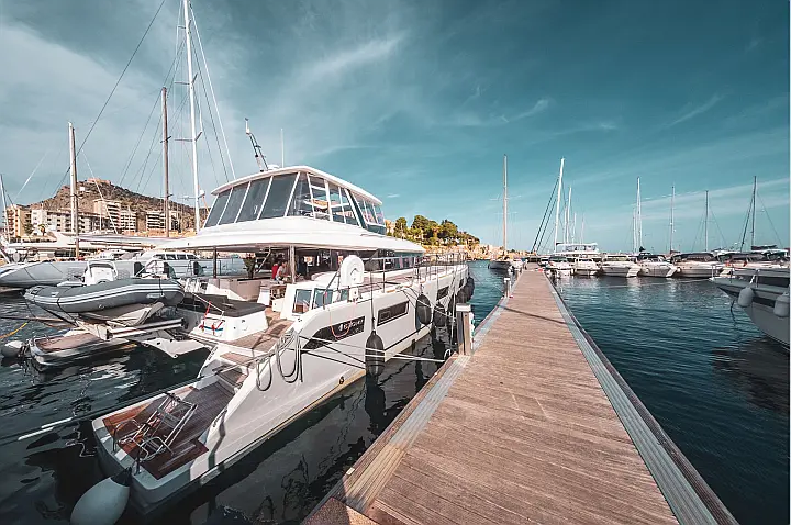 Lagoon 630 - 