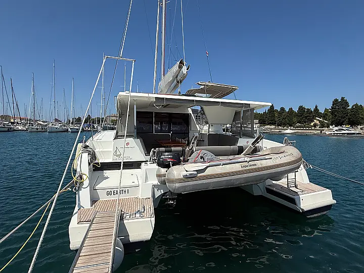 Lucia 40 - 