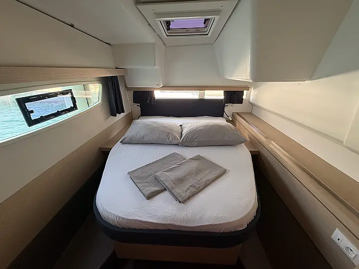 Lucia 40 - 