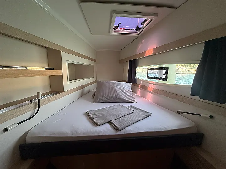 Lucia 40 - 