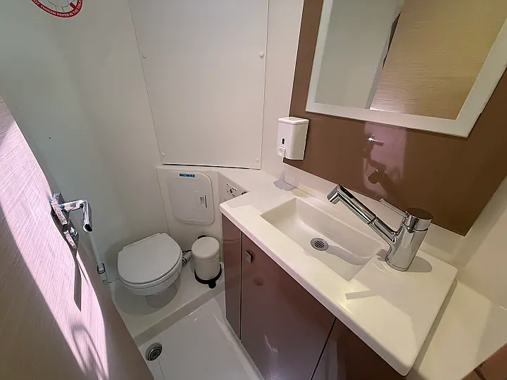 Lucia 40 - 