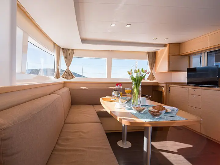 Lagoon 450 F Luxury - 