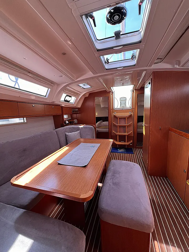 Bavaria Cruiser 41 - 
