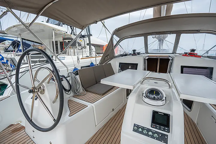 Sun Odyssey 410 - 