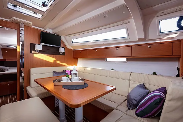 Bavaria Cruiser 41 - 