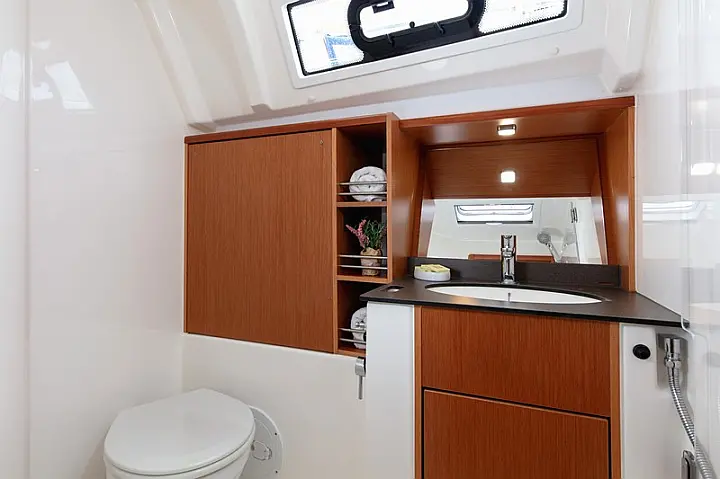 Bavaria Cruiser 41 - 