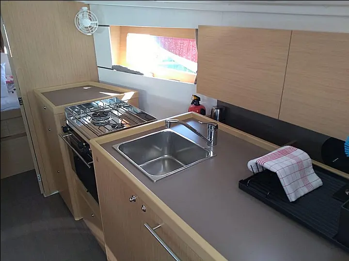 Beneteau Oceanis 35.1 - 