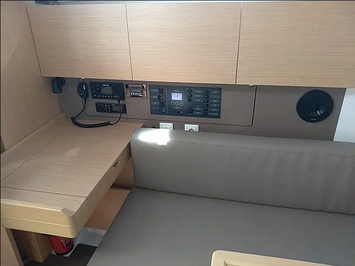 Beneteau Oceanis 35.1 - 